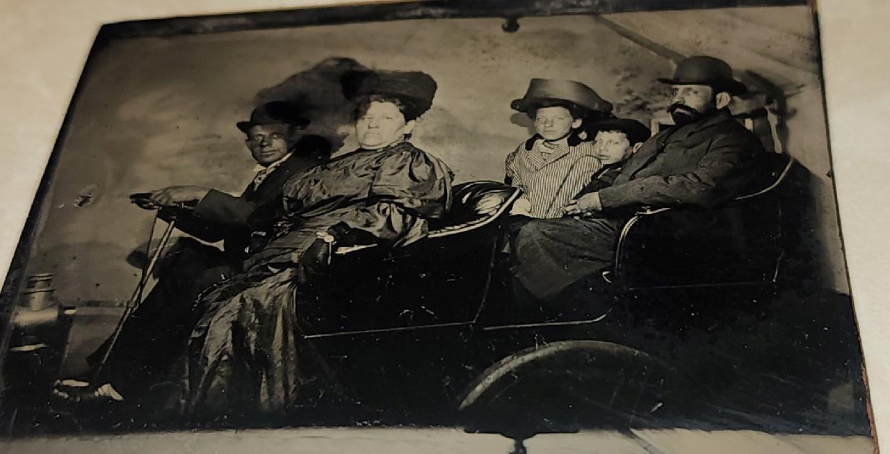 ANTIQUE  TINTYPE PHOTOGRAPH  OF PEOPLE IN OLD ELECTRIC CAR