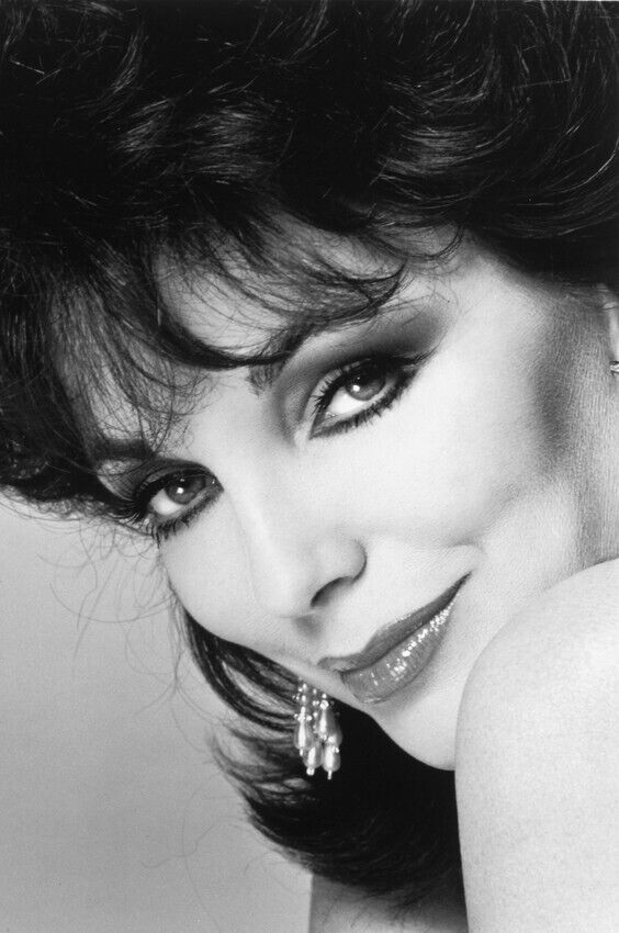JOAN COLLINS B&W 24x36 inch Poster CLOSE UP
