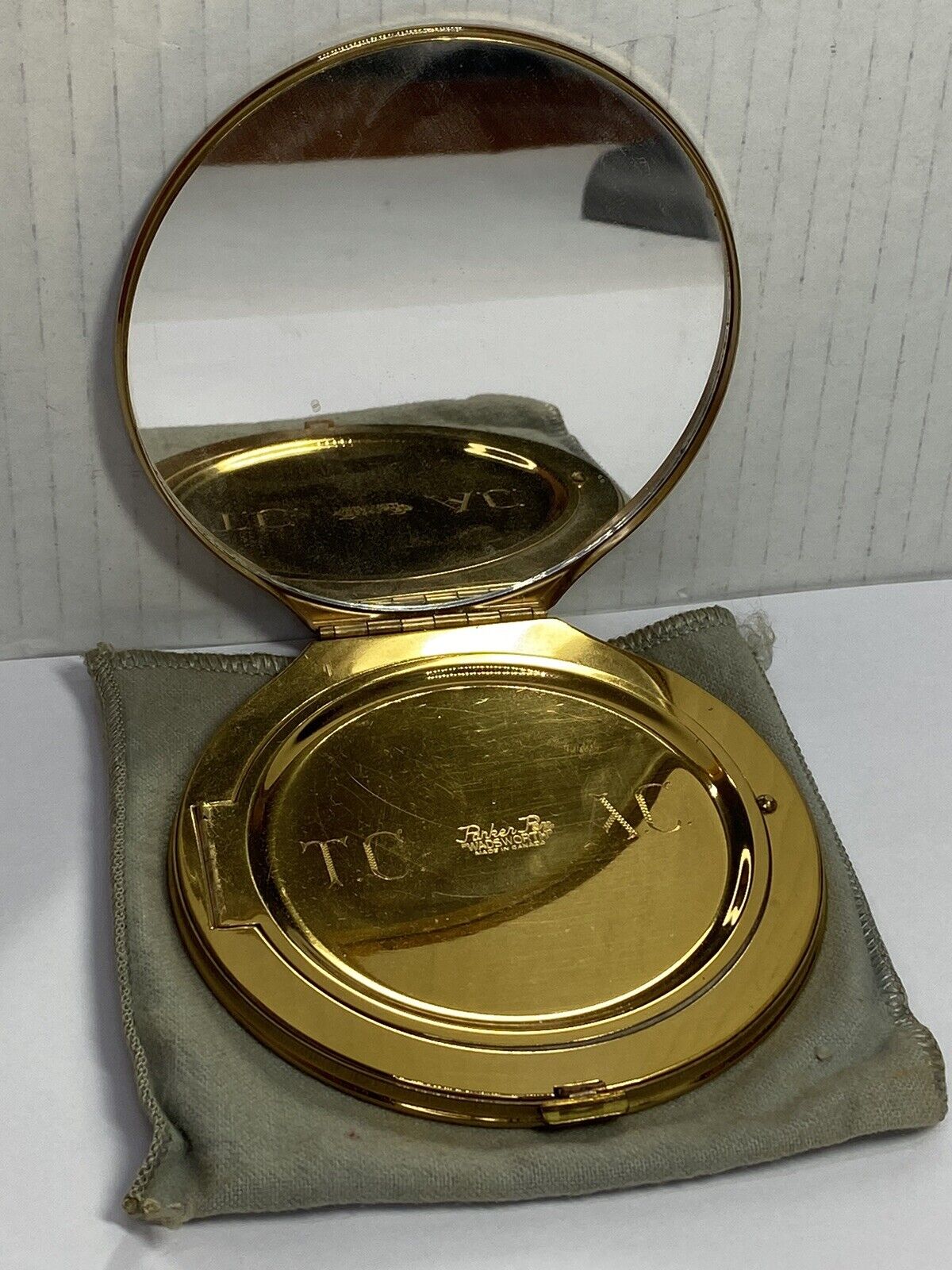 Vintage Parker Pen Wadsworth Gold Mirror Compact