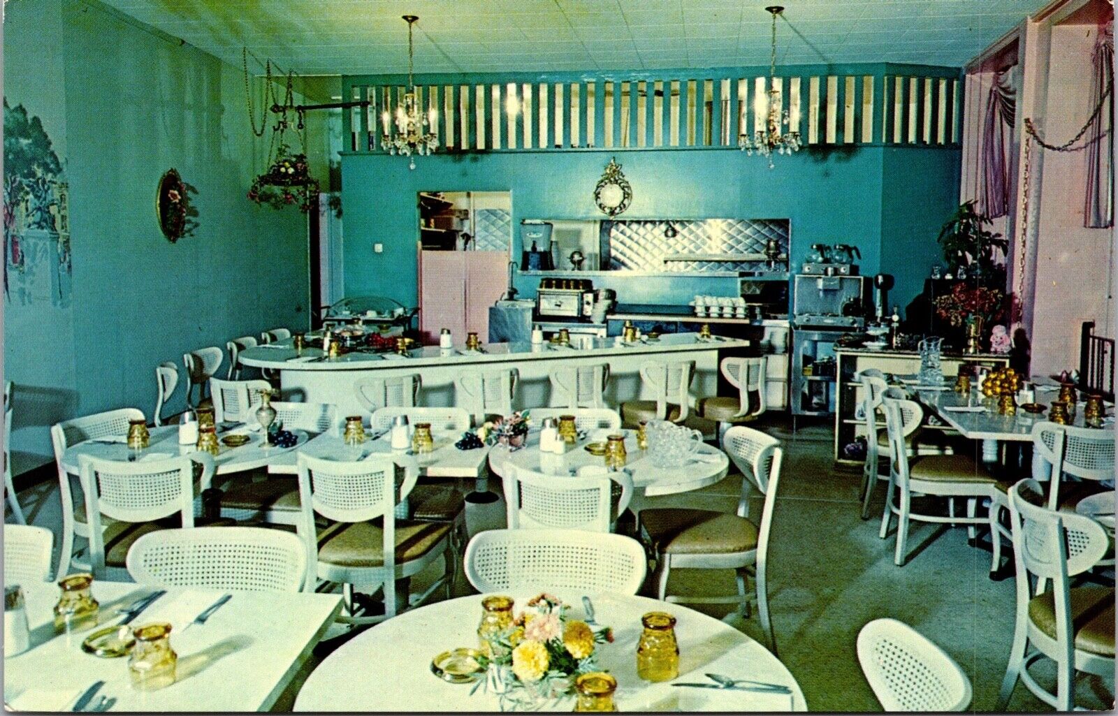 Postcard Interior Mary Bell\'s Restaurant Historic Old Auburn, California~4441