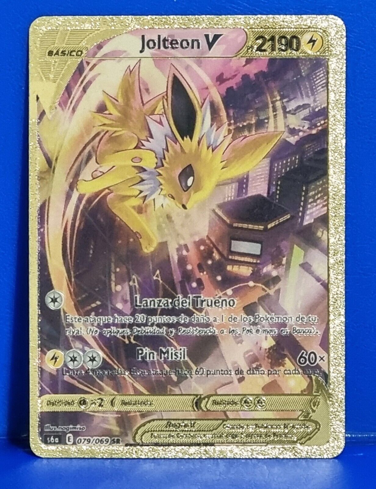 Spanish Pokemon Card Card Jolteon V 079/069 SR Golden Gold Color