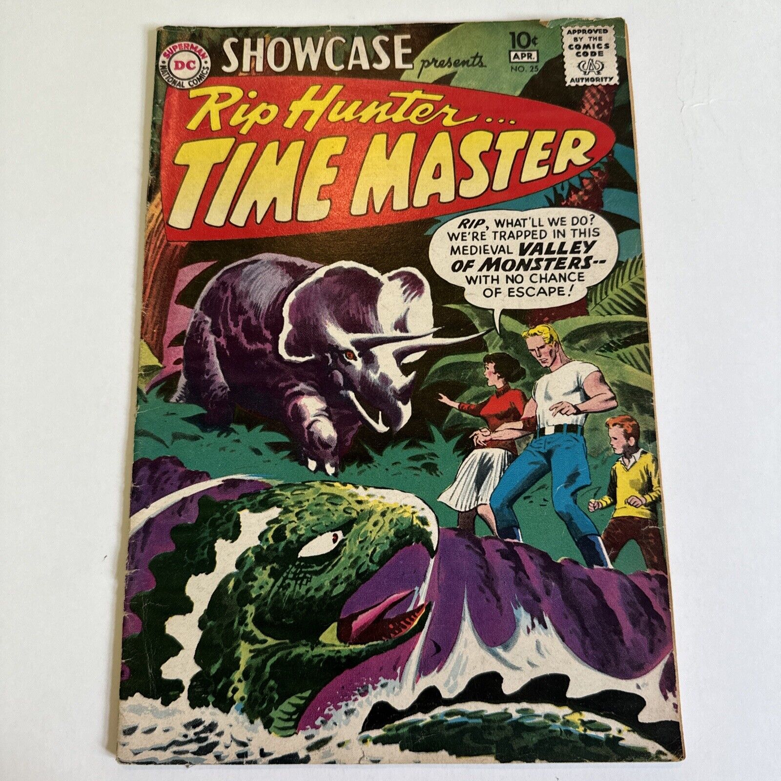 Showcase # 25 | 3rd App RIP HUNTER  Kubert Cover Silver Age DC Comics 1960 VG+