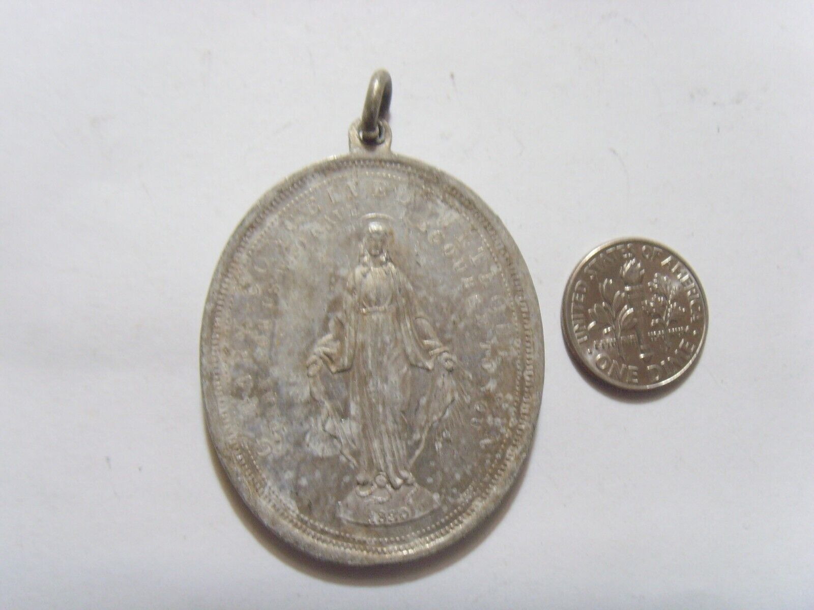 antique extra large 48 mm catholic Saint Miraculous Mary pendant 52097