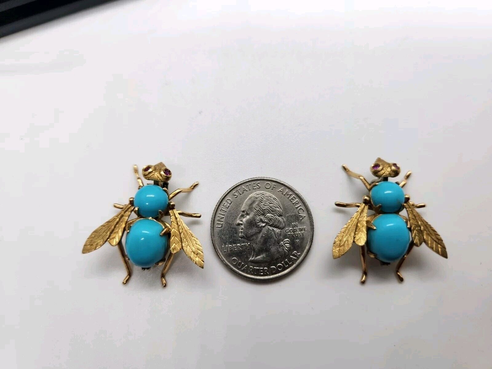 Blue Eyes Pair Of Flies Brooch Pins 18kt  Gold , Turquoise And Sapphires 