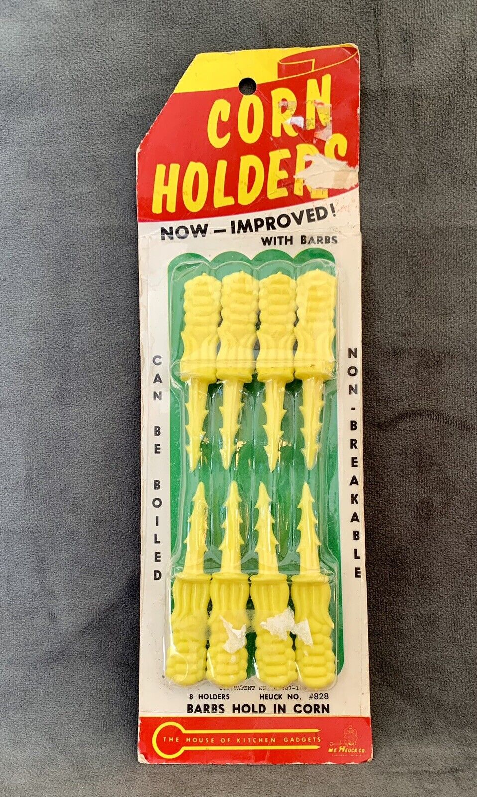 Vintage Corn Holders Heuck  828 Plastic barbs Corn on the Cob Handles NOS 8 Qty
