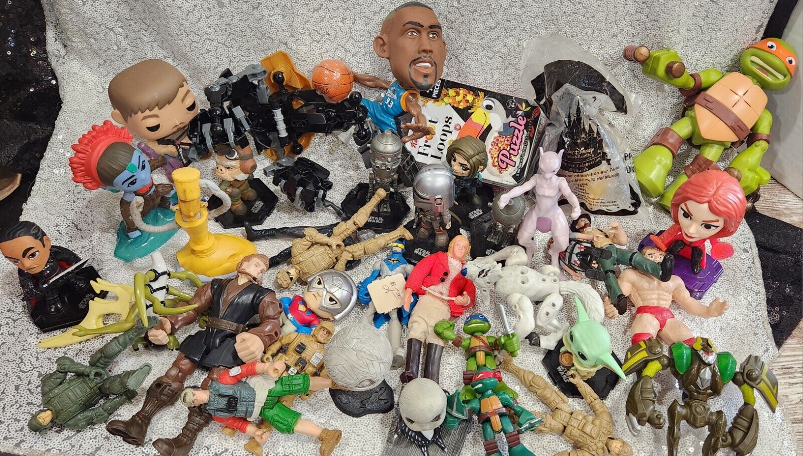 Boys toys  junk drawer lot  Funko Star Wars, Action Figures, Ninja, Ect 37 Pcs