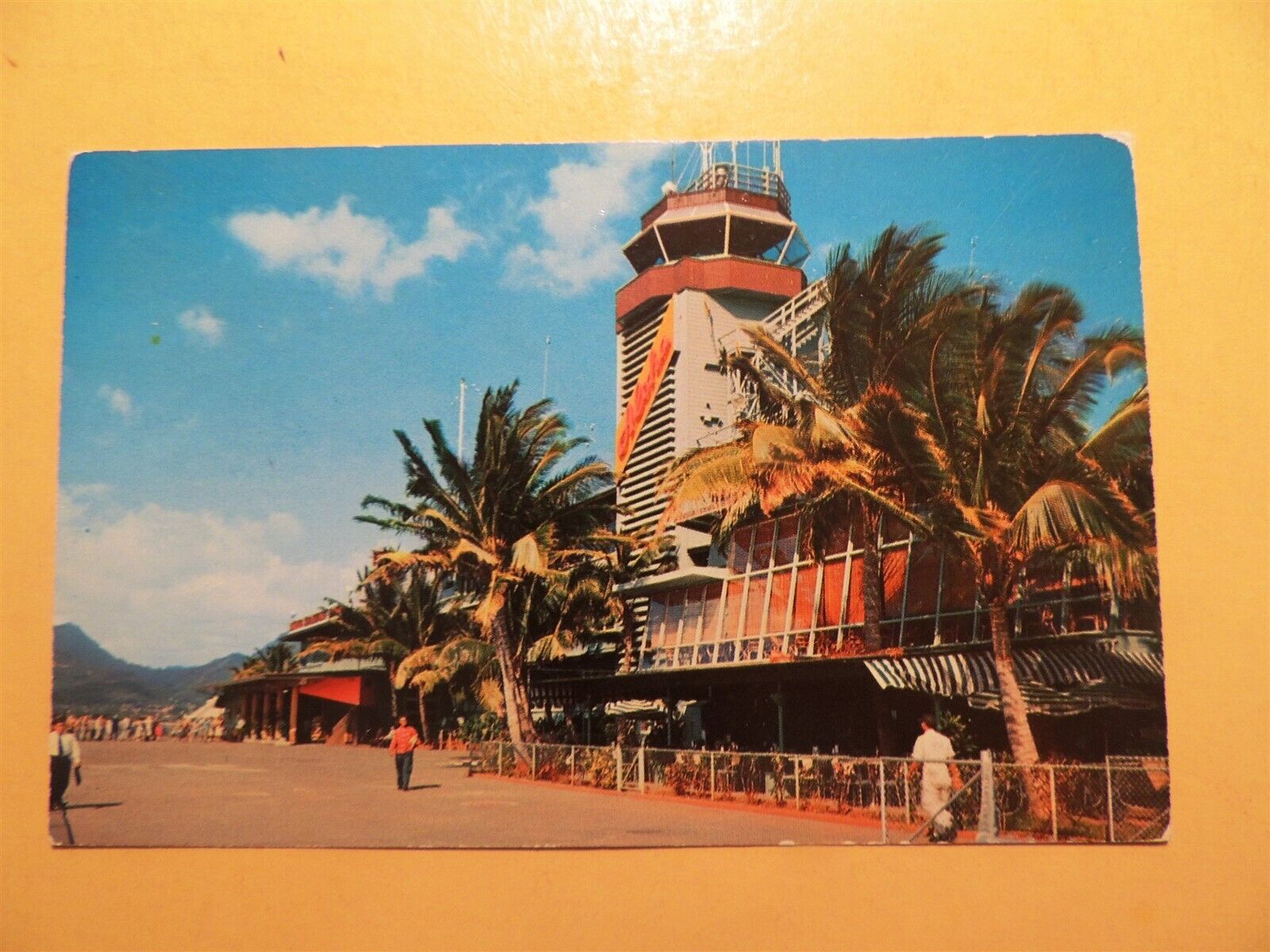 Honolulu International Airport Oahu Hawaii vintage postcard 