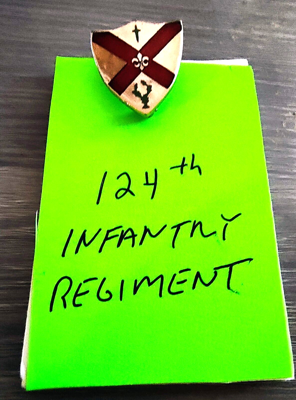 WW2 Era Vintage Unit Insignia Pin DUI crest of 124th Infantry Regiment