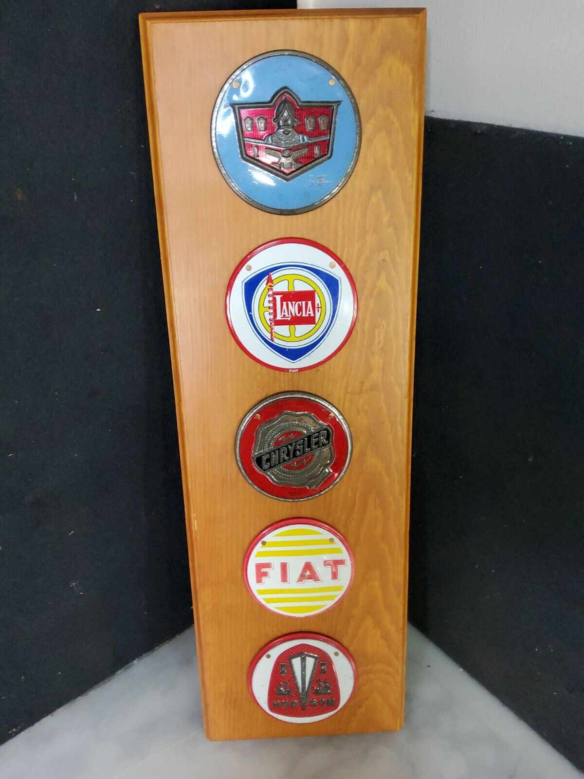 Vintage car wall plaque hudson fiat chrysler lancia emblems