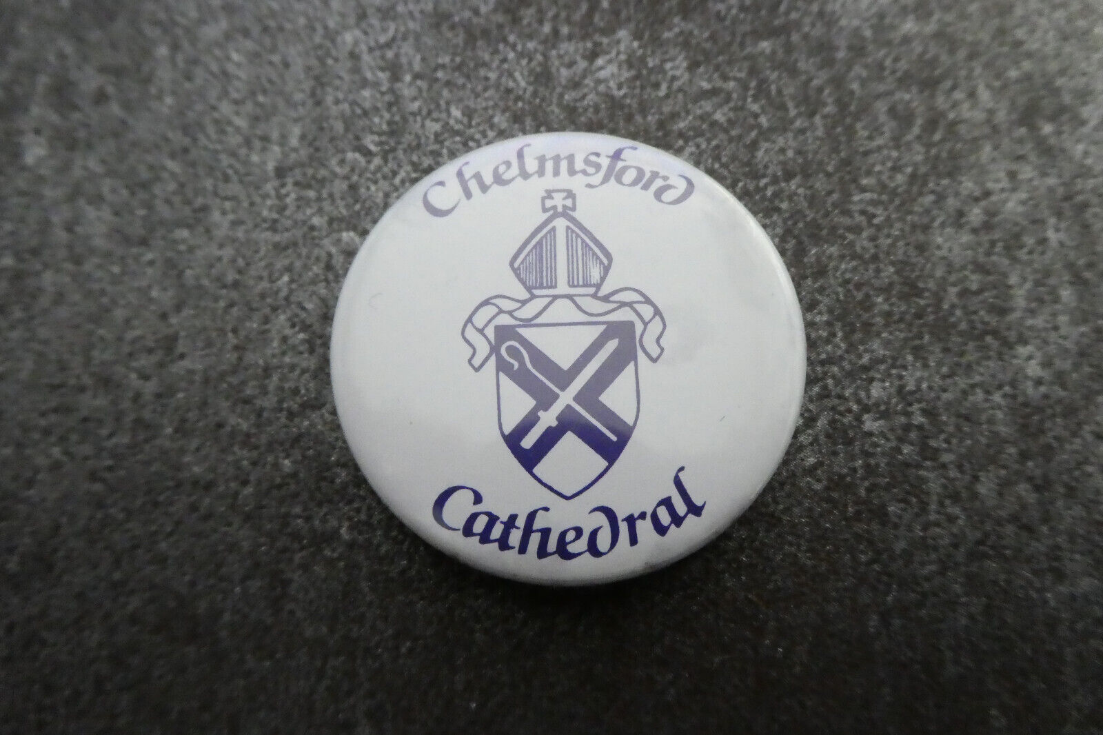 Chelmsford Cathedral Pin Badge Button (L6B)