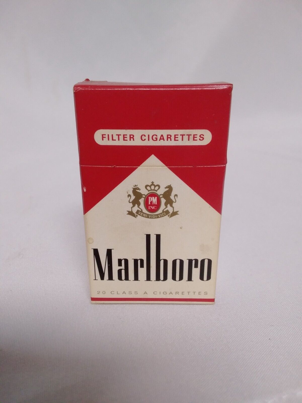 MARLBORO RED Cigarettes Mini WOOD STICK MATCHES Flip Box Vintage