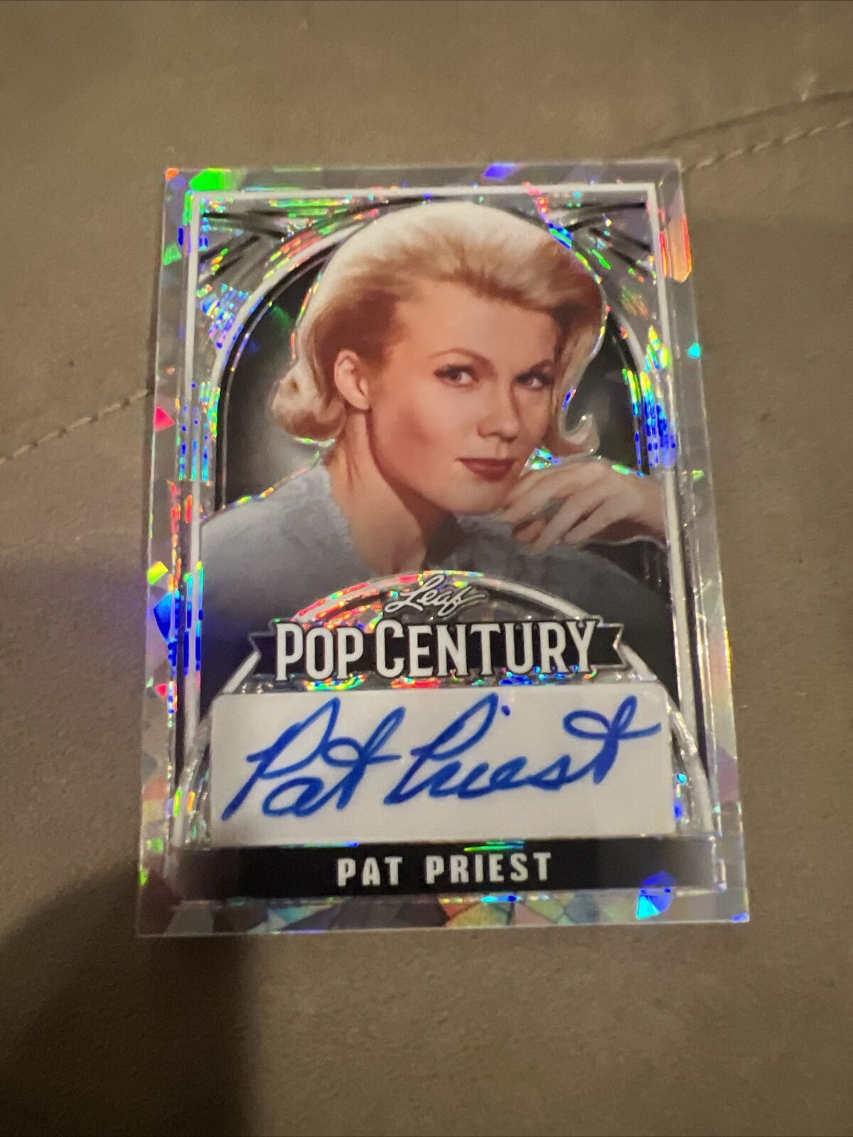 2024 Leaf Pop Century Pat Priest Silver Crystal Auto /15 The Munsters Marilyn