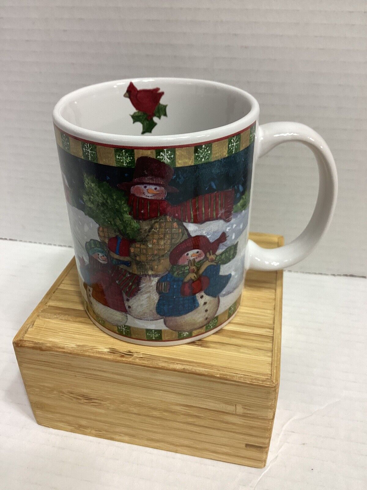 Vintage Susan Winget Snowman Family Coffee Mug International Magic of Christmas