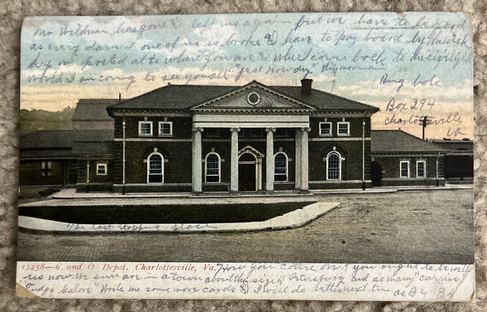 13458 C. and O. Depot, Charlottesville, Va. Postcard 1909 Posted