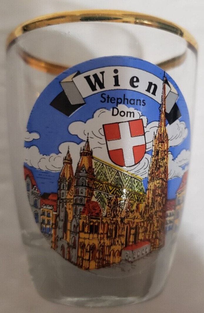 WIEN STEPHANSDOM CATHEDRAL GOLD RIM SHOT GLASS COLORFUL DESIGN