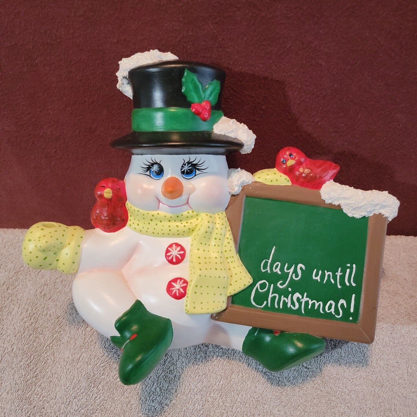Vtg Hand Painted Ceramic Snowman Days until Christmas Count Chalkboard Figurine