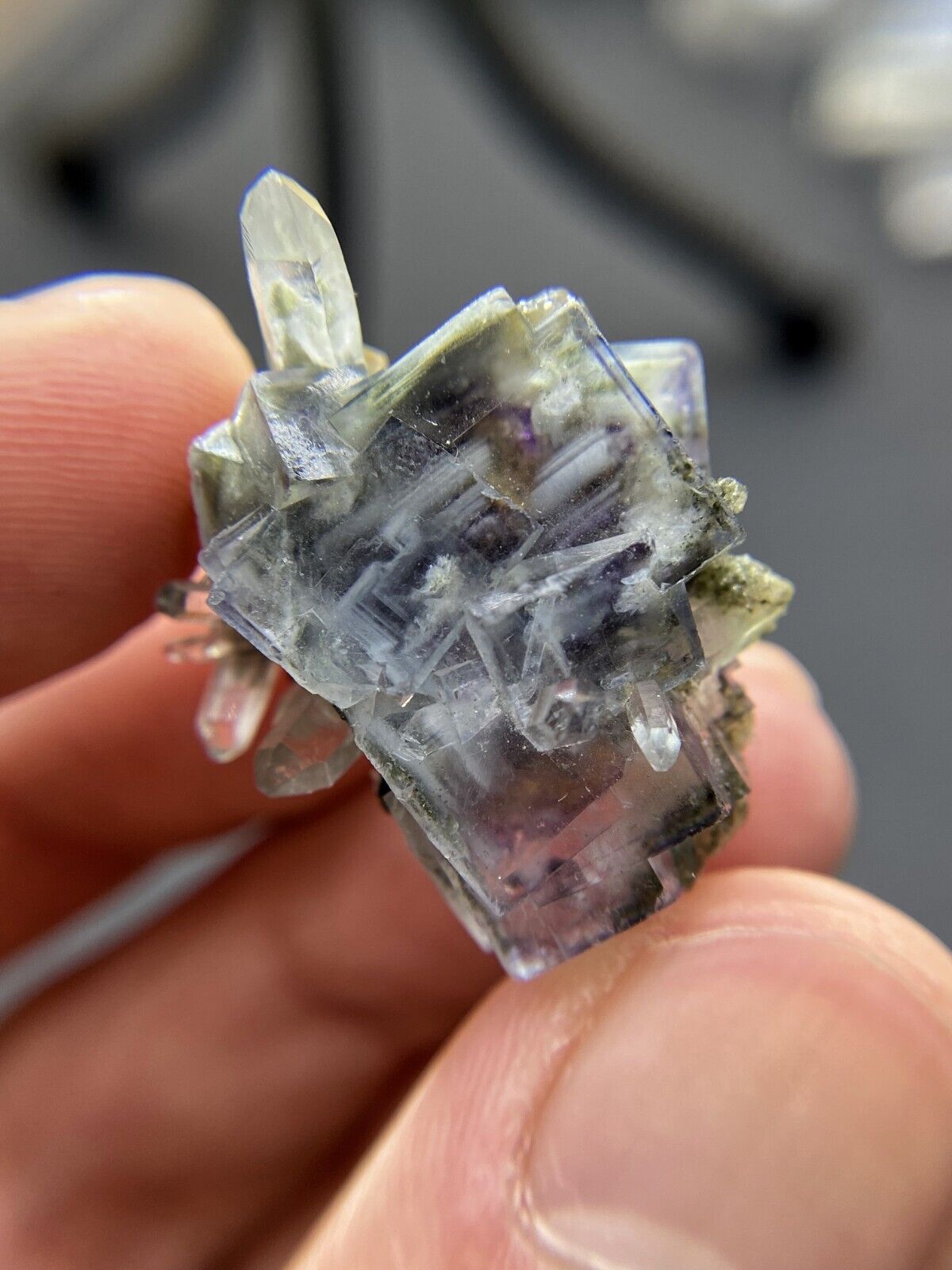Exquisite  natural Transparent cubic fluorite and crystal symbiosis, YaoGangxian