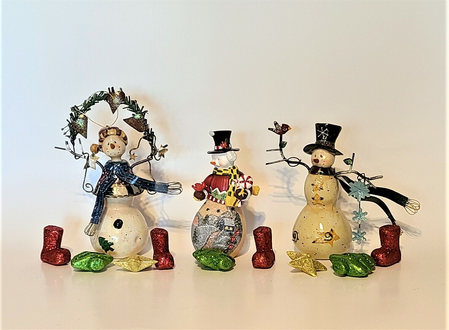 ChristmasMetal Tin Snowman x 2/Plastic Snowman x 1 Holiday Christmas Decorations