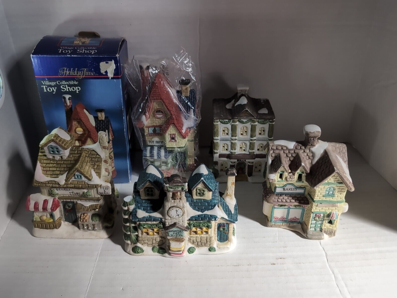 Holiday Time Lot Vintage Collectibles Toy Shop General Store Bakery Bank Country