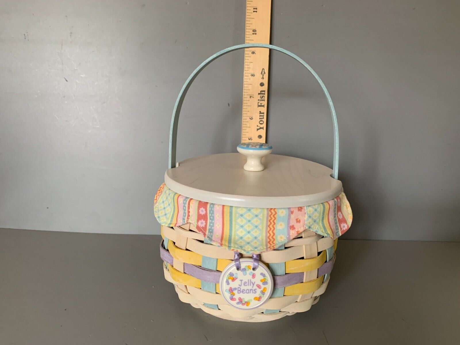 LONGABERGER 2008 EASTER BASKET WITH LID, JELLYBEAN SIGN, FABRIC, PLASTIC INSERT