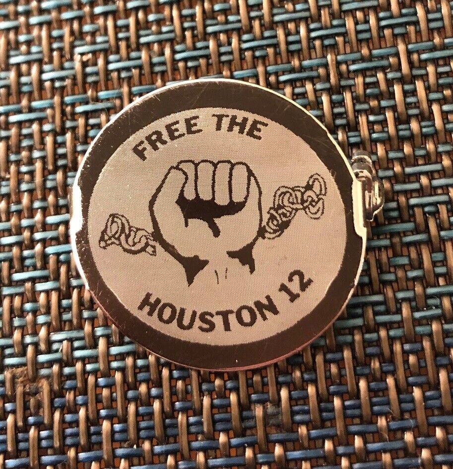 1970’s Free The Houston 12 Civil Rights Cause Protest Button Pin Pinback 1\