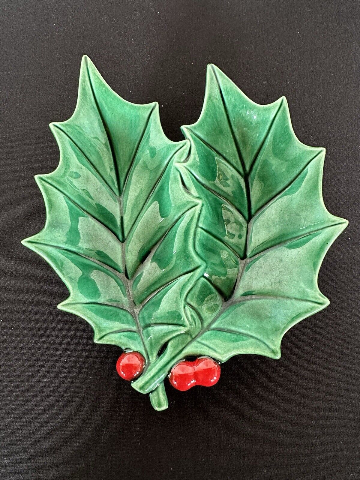 Vintage Atlantic Mold Christmas Green Holly Red Berries Trinket / Serving Dish 