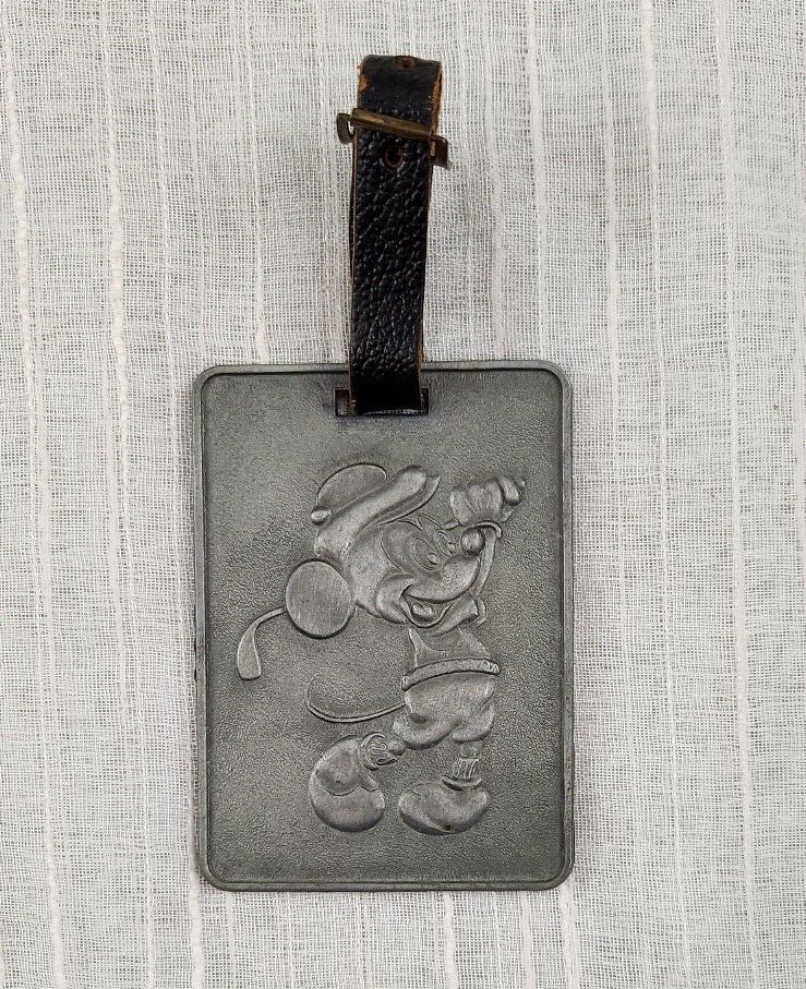 Disney Micky Mouse Metal Luggage Tag Golf Tag Micky Golfing Made in the USA