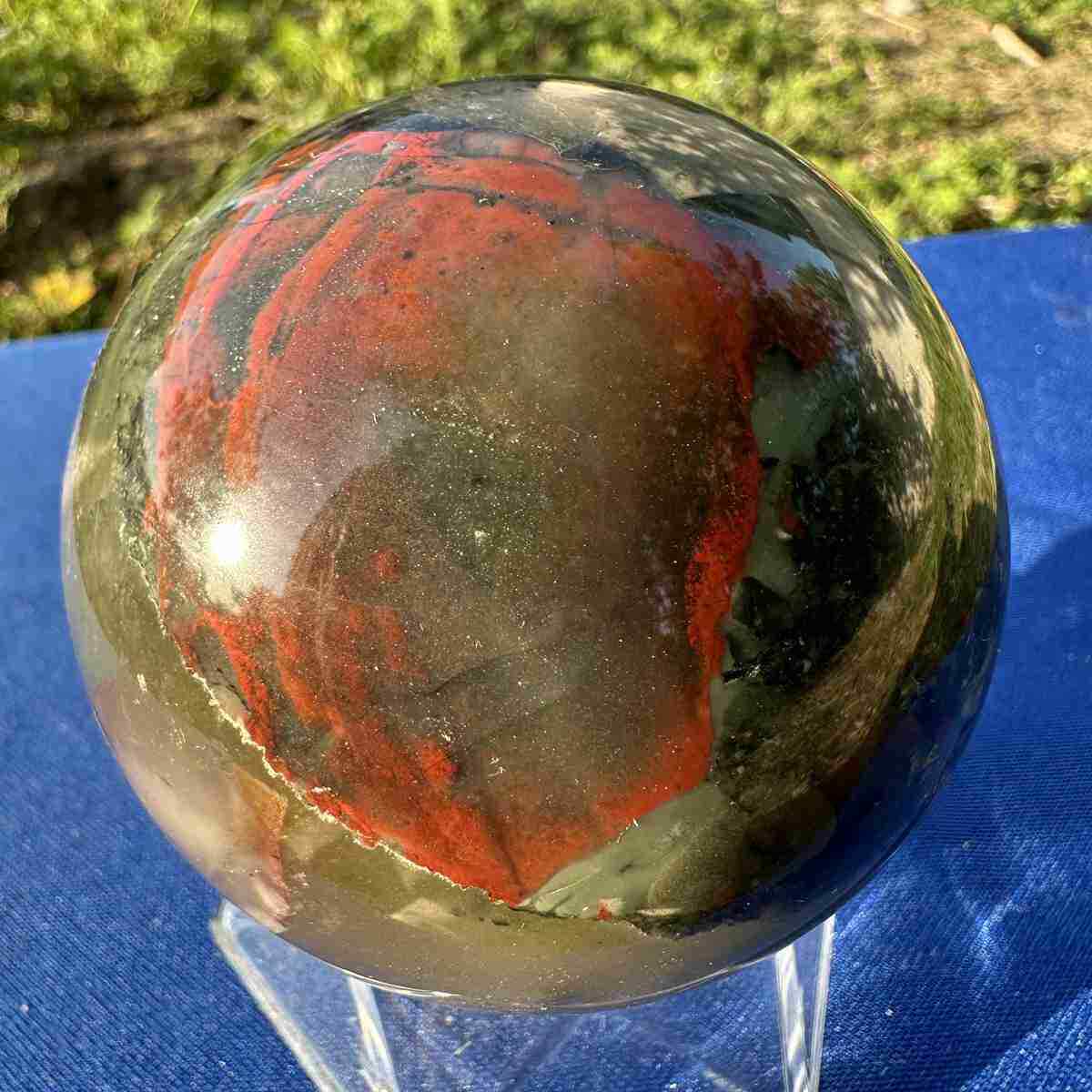 595g Natural African blood stone ball crystal Quartz polished Sphere Reiki