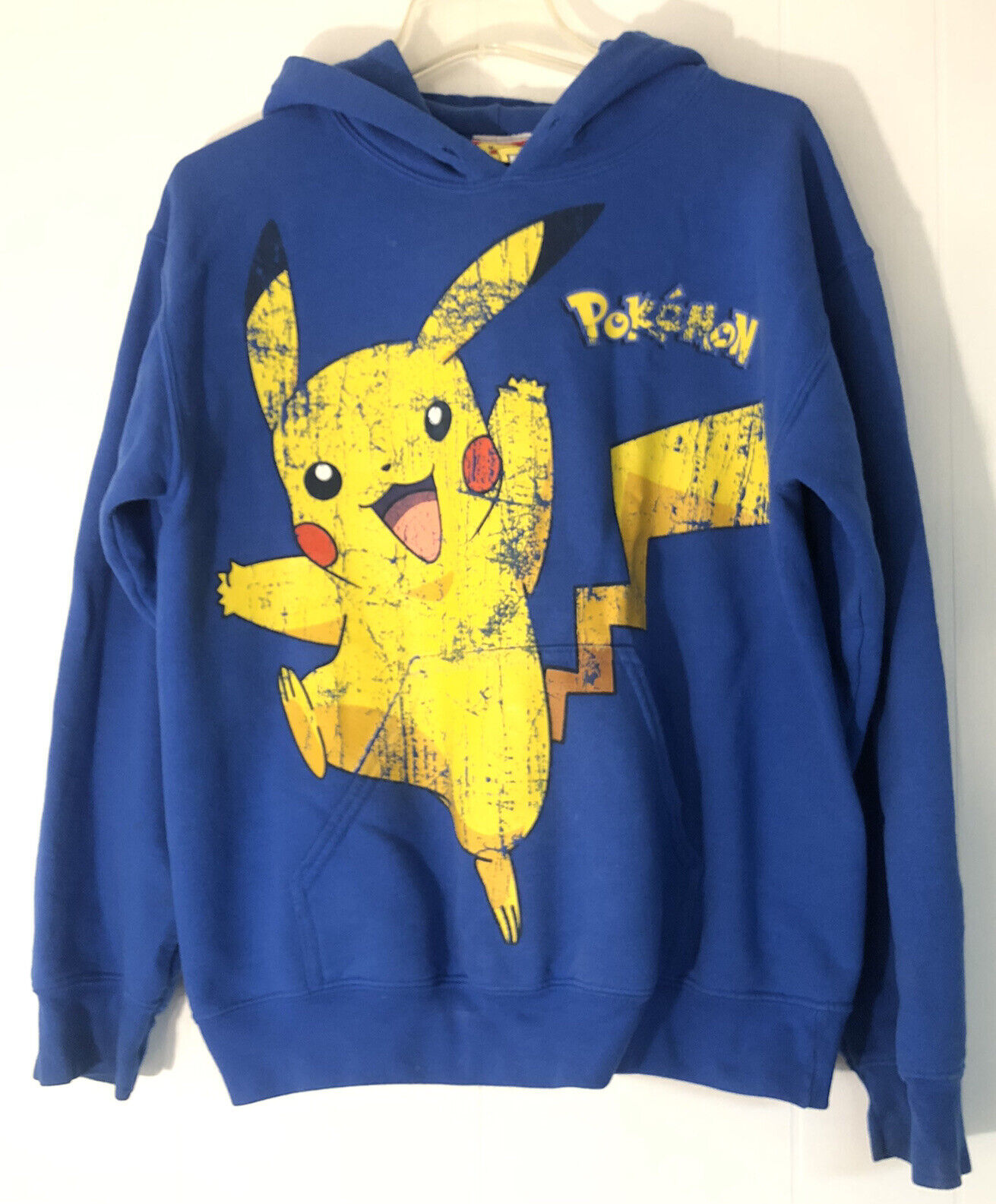 Official 2010 Nintendo Pokémon Hoodie Sweatshirt Pikachu Graphic. AS-IS READ DES