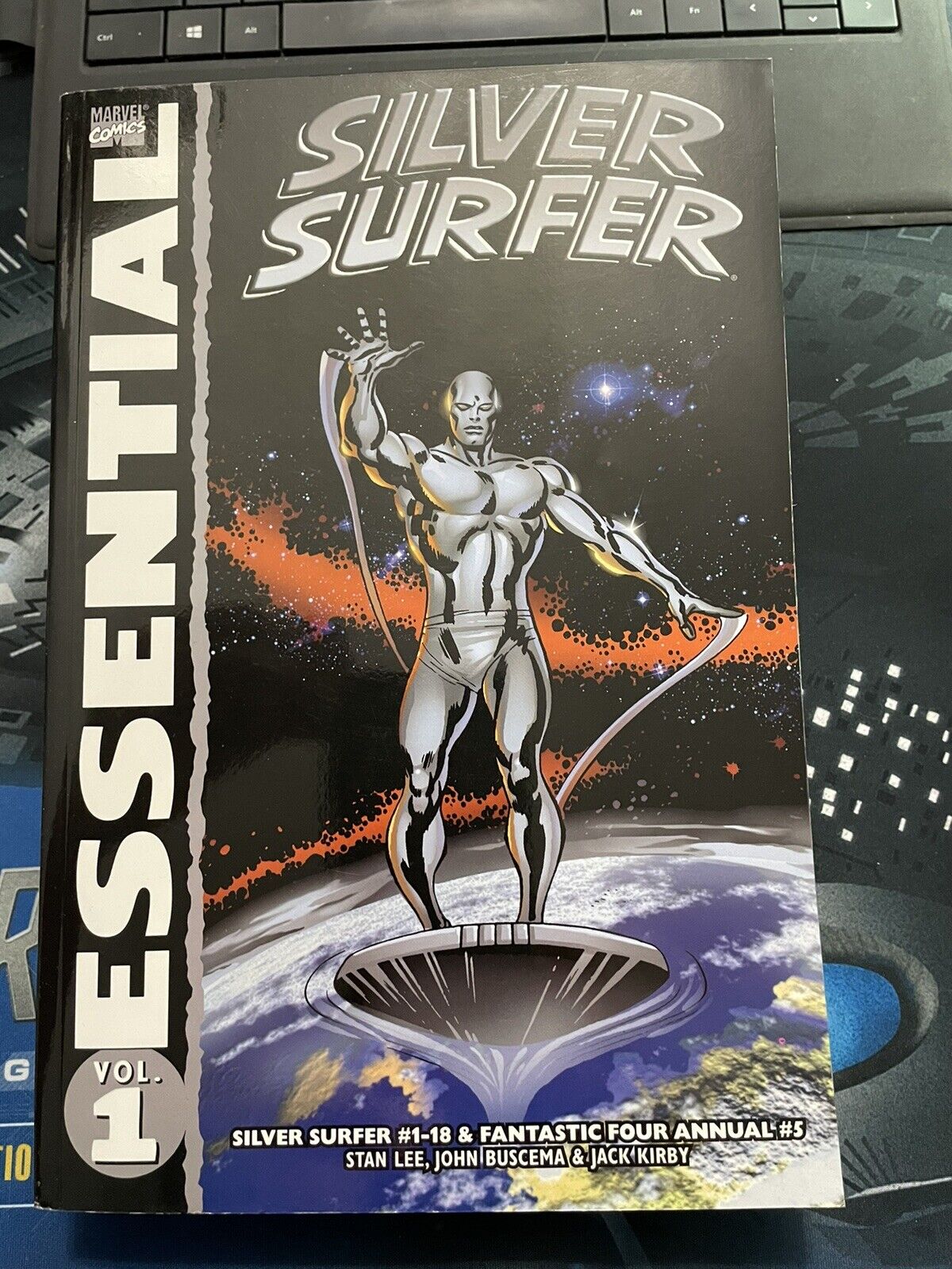 Essential Silver Surfer Volume  1 Silver #1-18 & Fantastic Four Annual #5