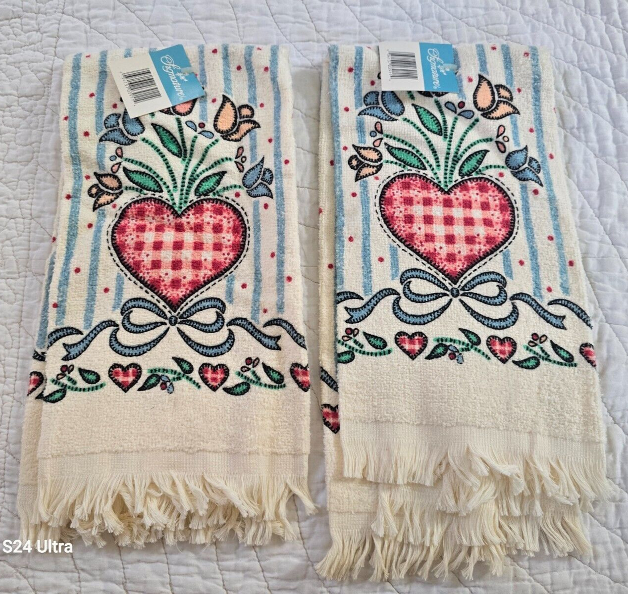 NEW Signature Kitchen Towel Set Cotton Flower & Heart Design W- Fringe Ends NWT