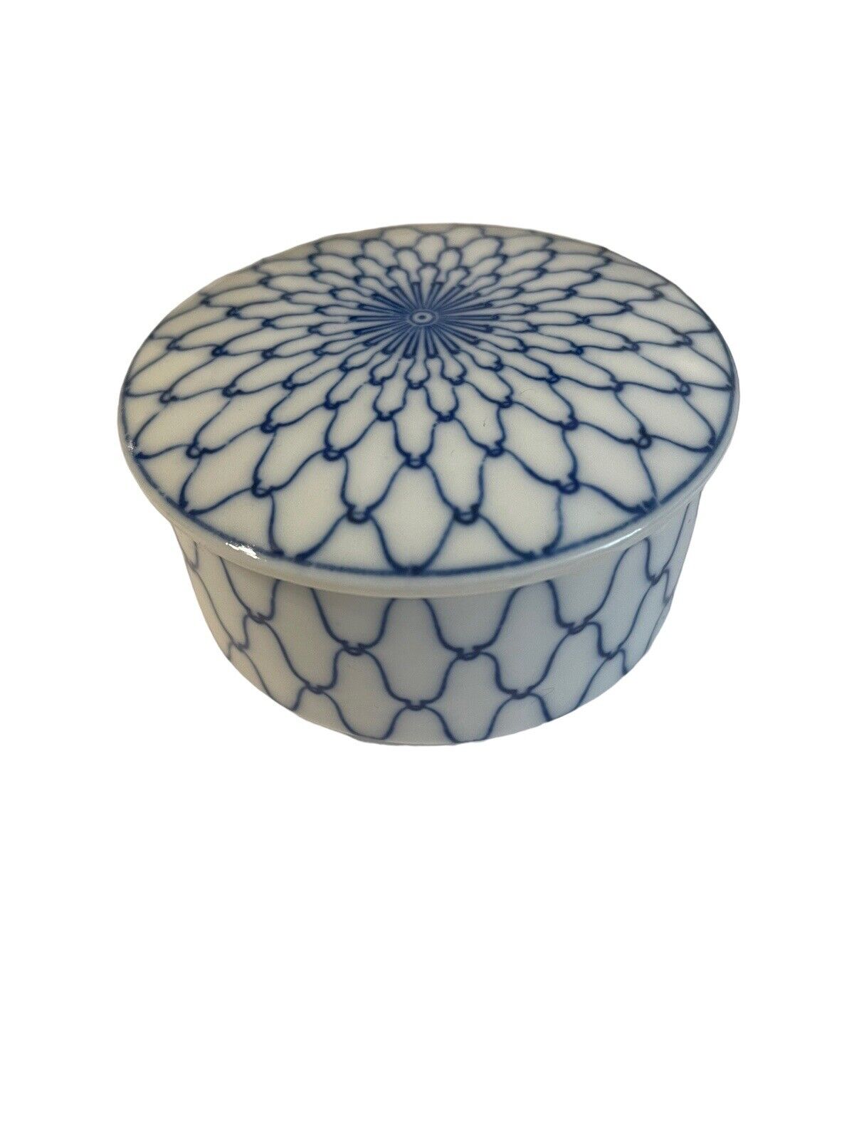 Vtg Takahashi Japanese Asahi Blue Fish Net pattern Trinket Box Dish Bowl w/ Lid