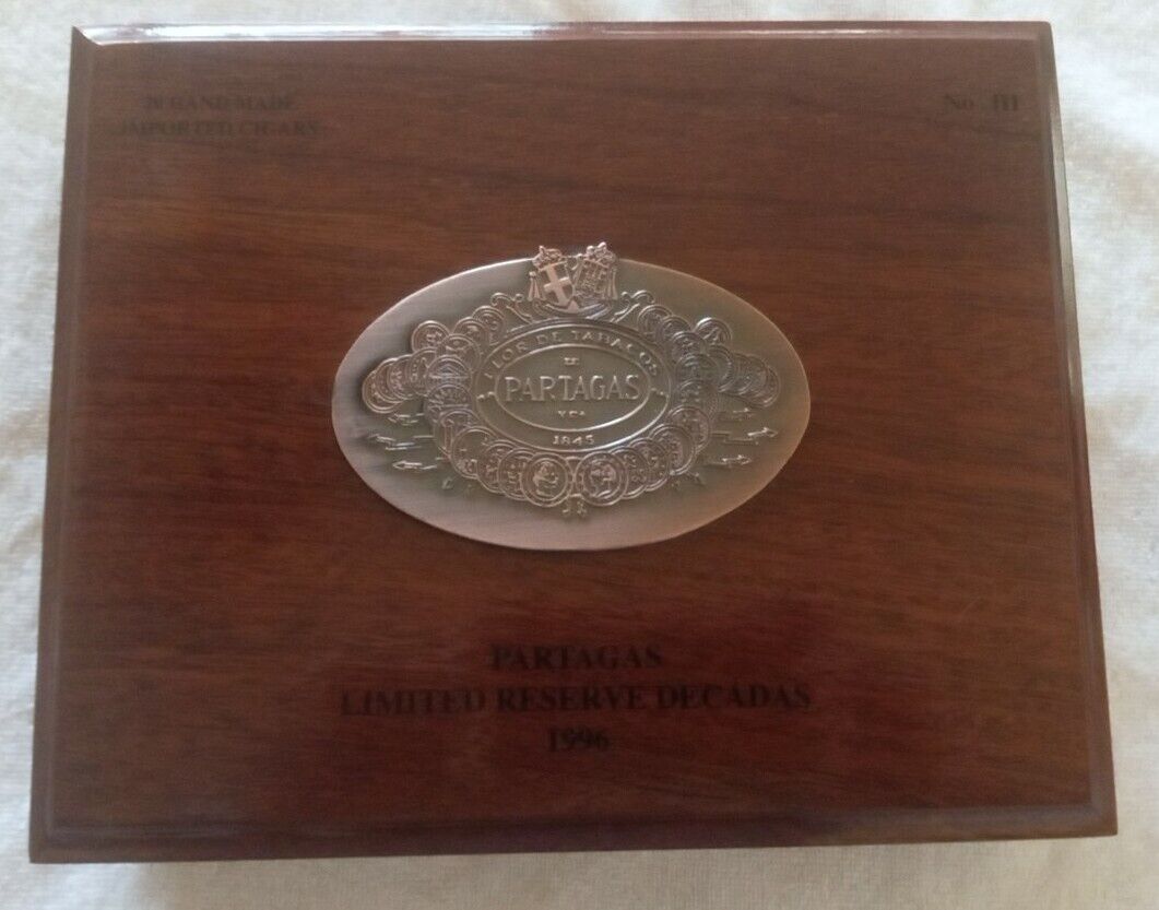 Partagas Limited Reserve Decadas 1996 Empty Wood Cigar Box 11.25x9x3.5 COMPLETE