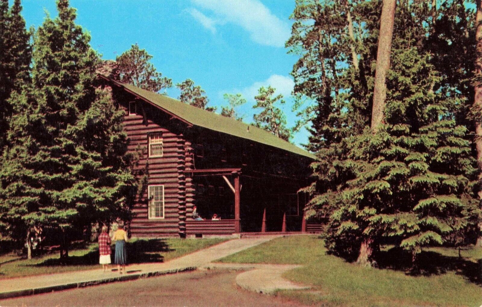 Douglas Lodge - Itasca State Park - Minnesota MN - Postcard