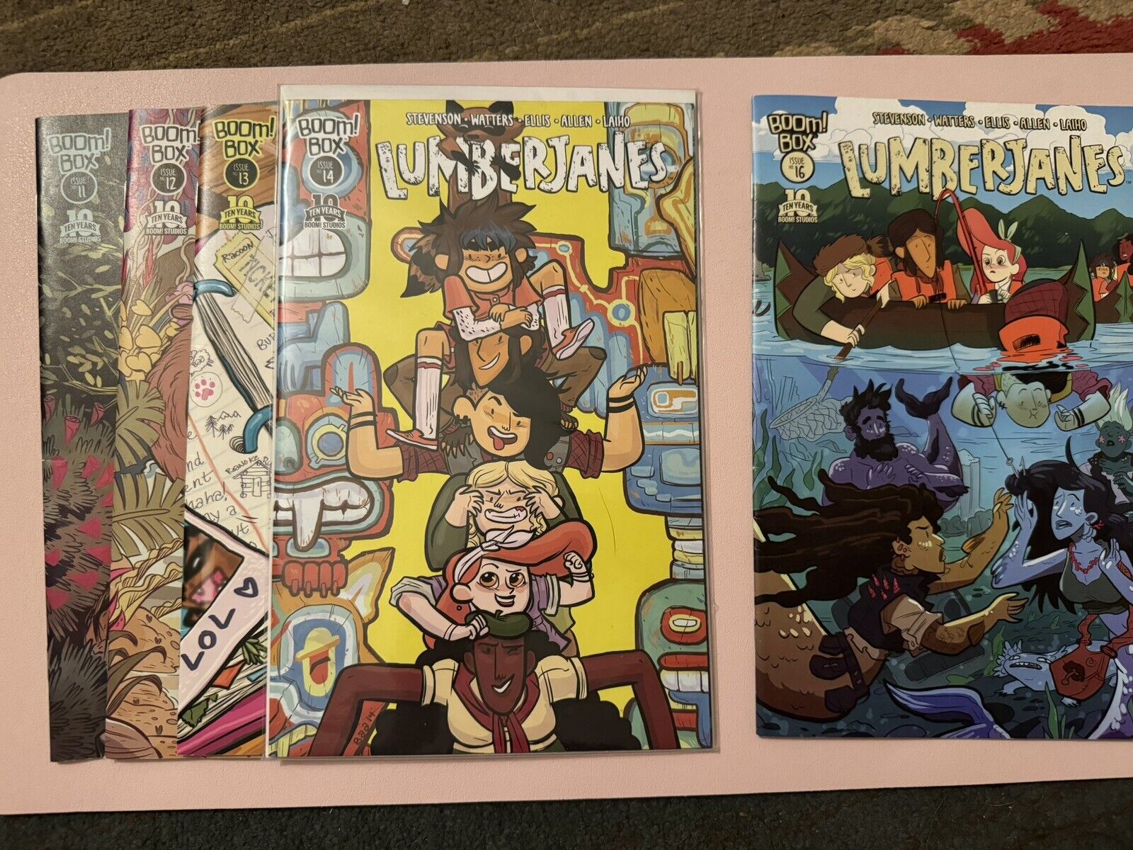 Lumber Janes BOOMBOX Comic Lot #11-14 and #16 Published 2015 Preowned