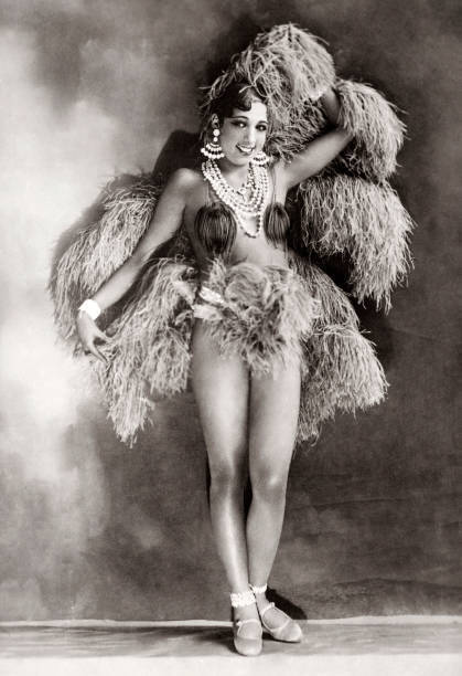 International Entertainer Josephine Baker In Paris 1925 OLD PHOTO