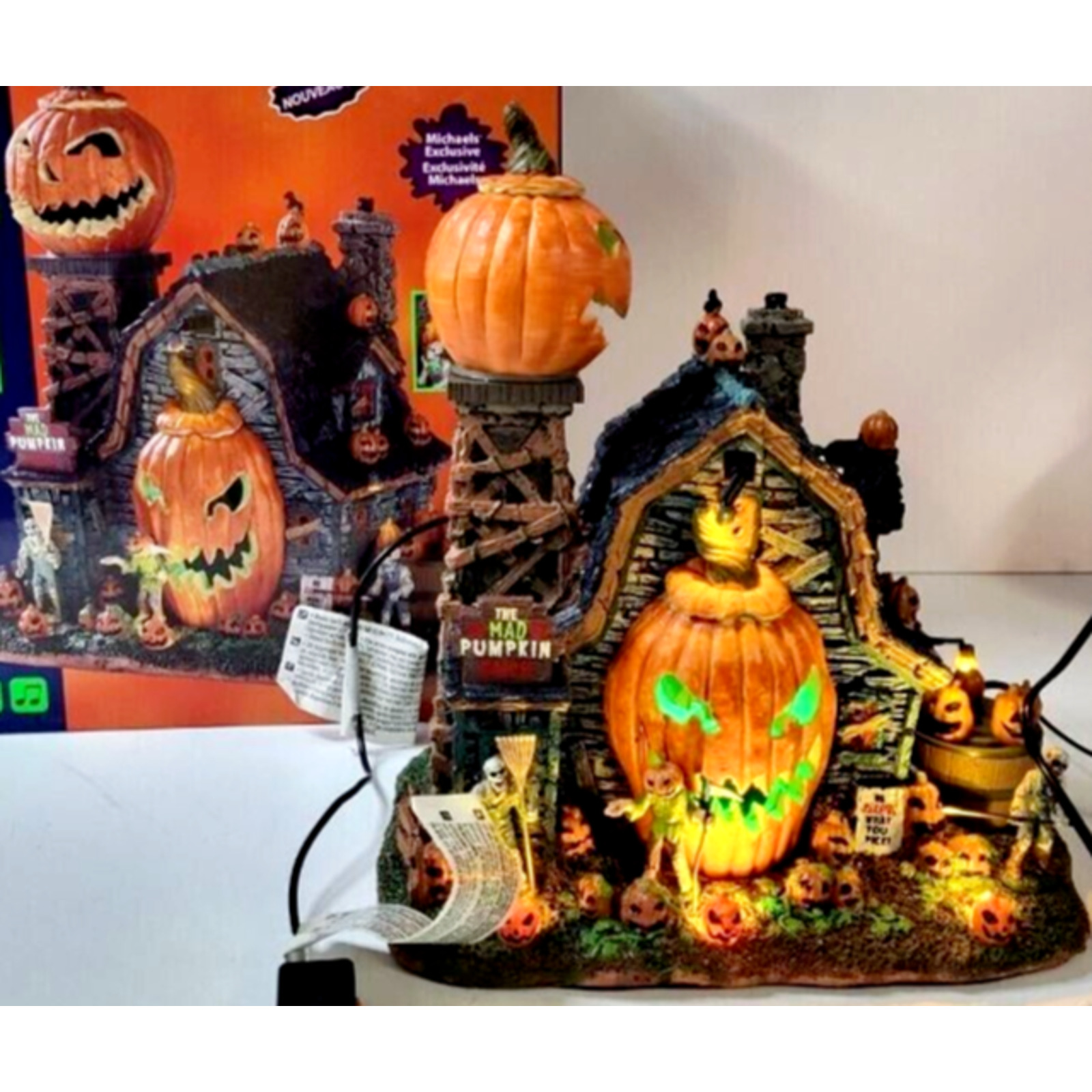 LEMAX SPOOKY TOWN The Mad Pumpkin Patch 75172 Animated Lights Sounds Retired