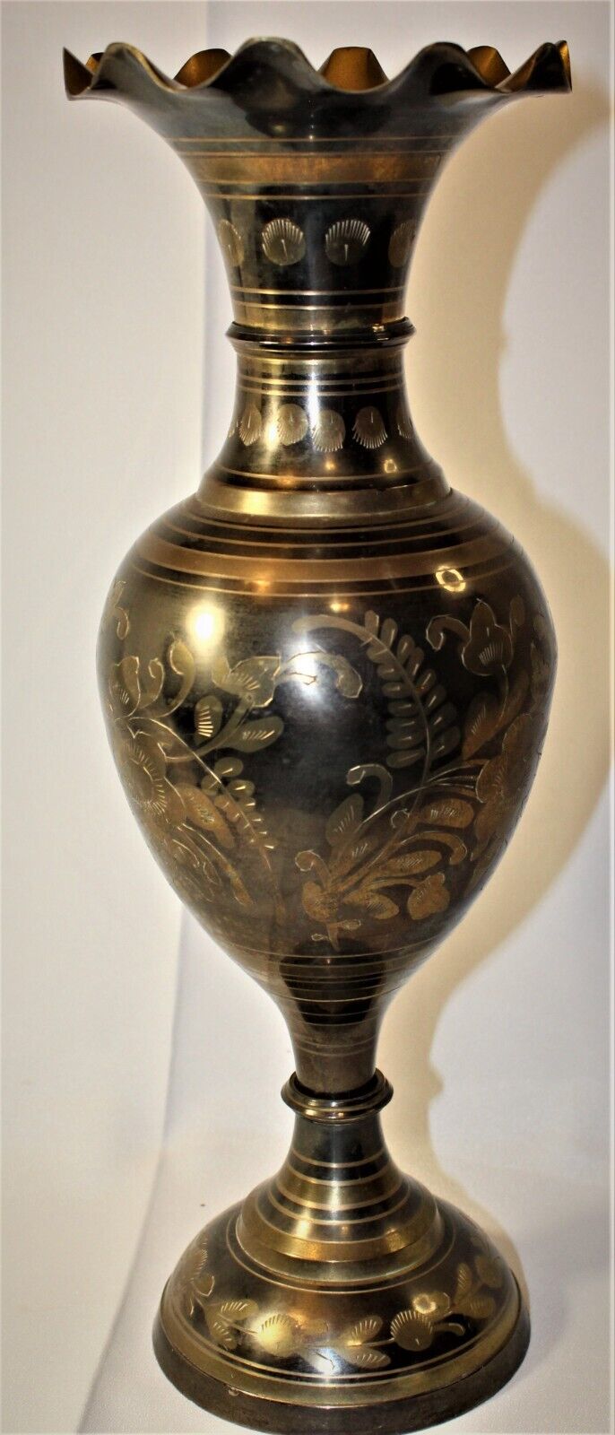 Vintage Solid Brass Etched Vase Urn Ruffled Opening Made in India 14\