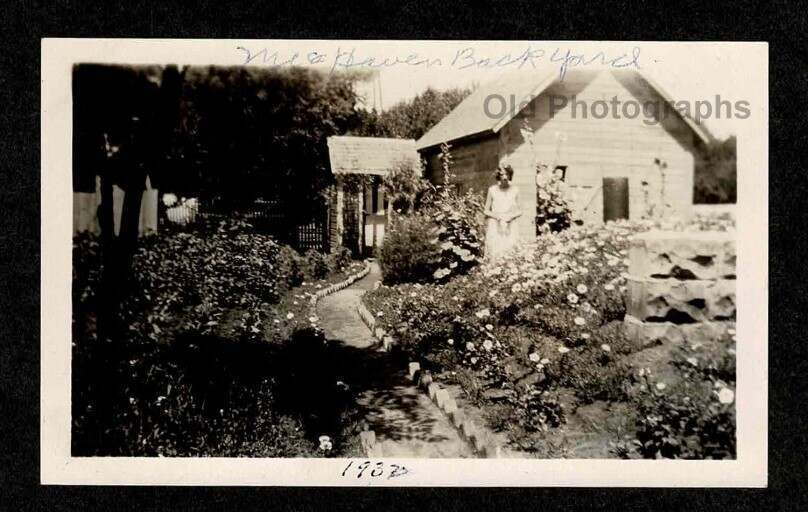 1932 BEAUTFUL FLOWER GARDEN BRICK LINED SIDEWALK LADY OLD/VINTAGE PHOTO- J951
