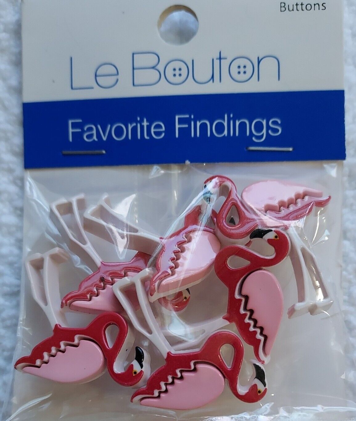 Le Bouton Buttons Flamingo\'s Favorite Findings