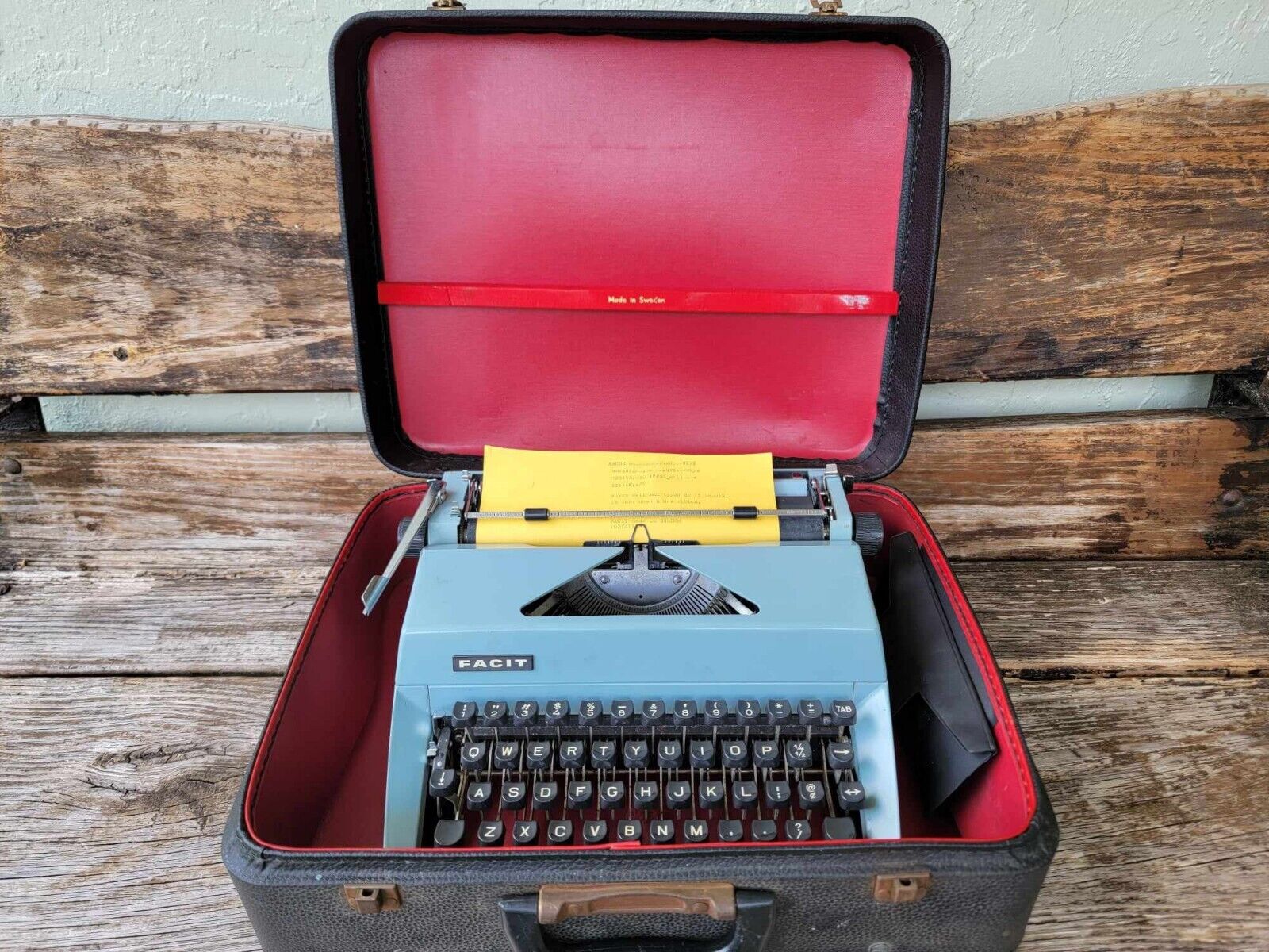 Vintage Facit TP1 Portable Typewriter Made In Sweden 