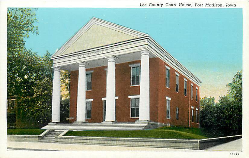 IA, Fort Madison, Iowa, Lee County Court House, CT American Art No 56593