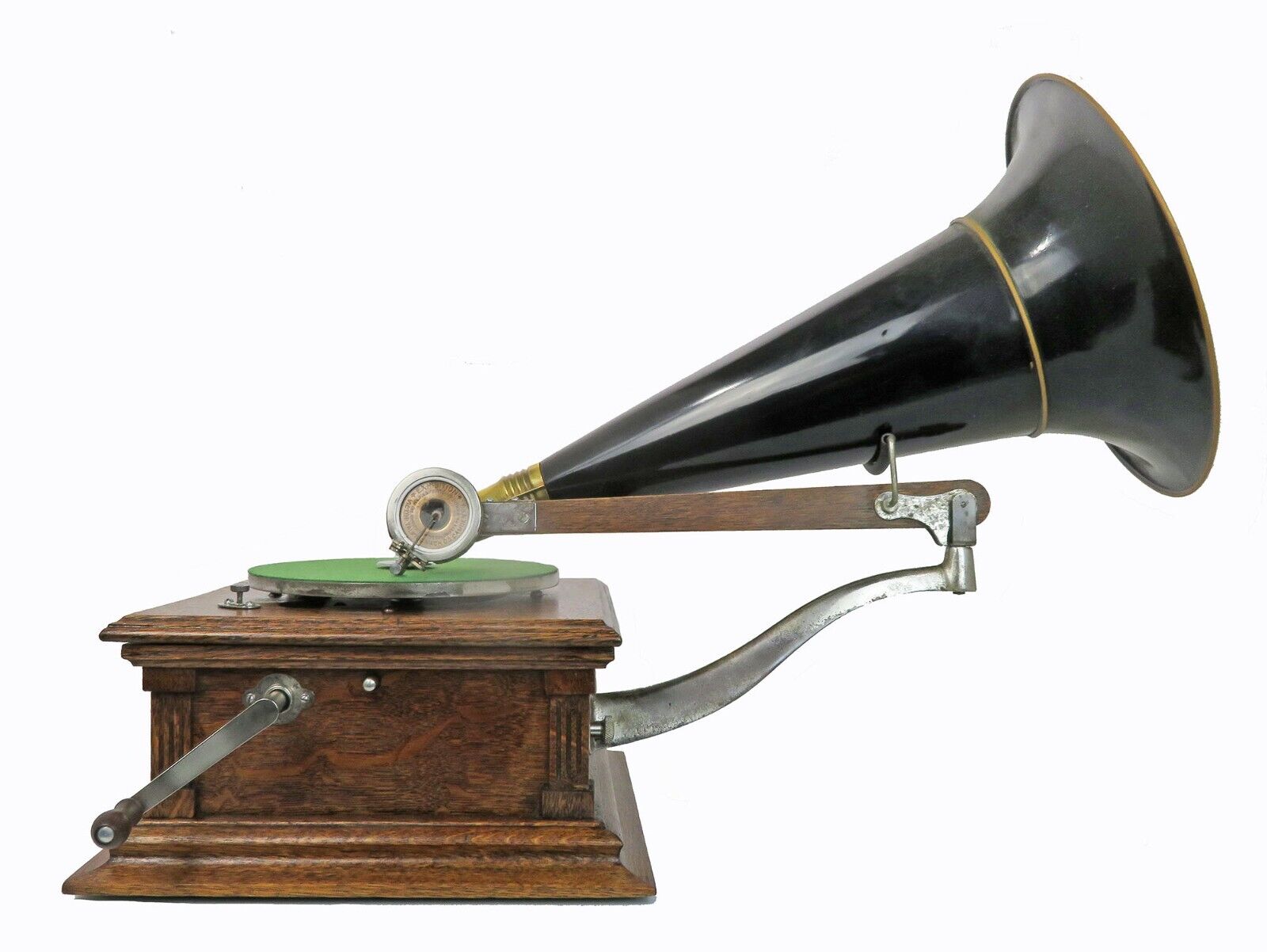 EARLY VICTOR E FRONT MOUNT HORN PHONOGRAPH - RESTORED