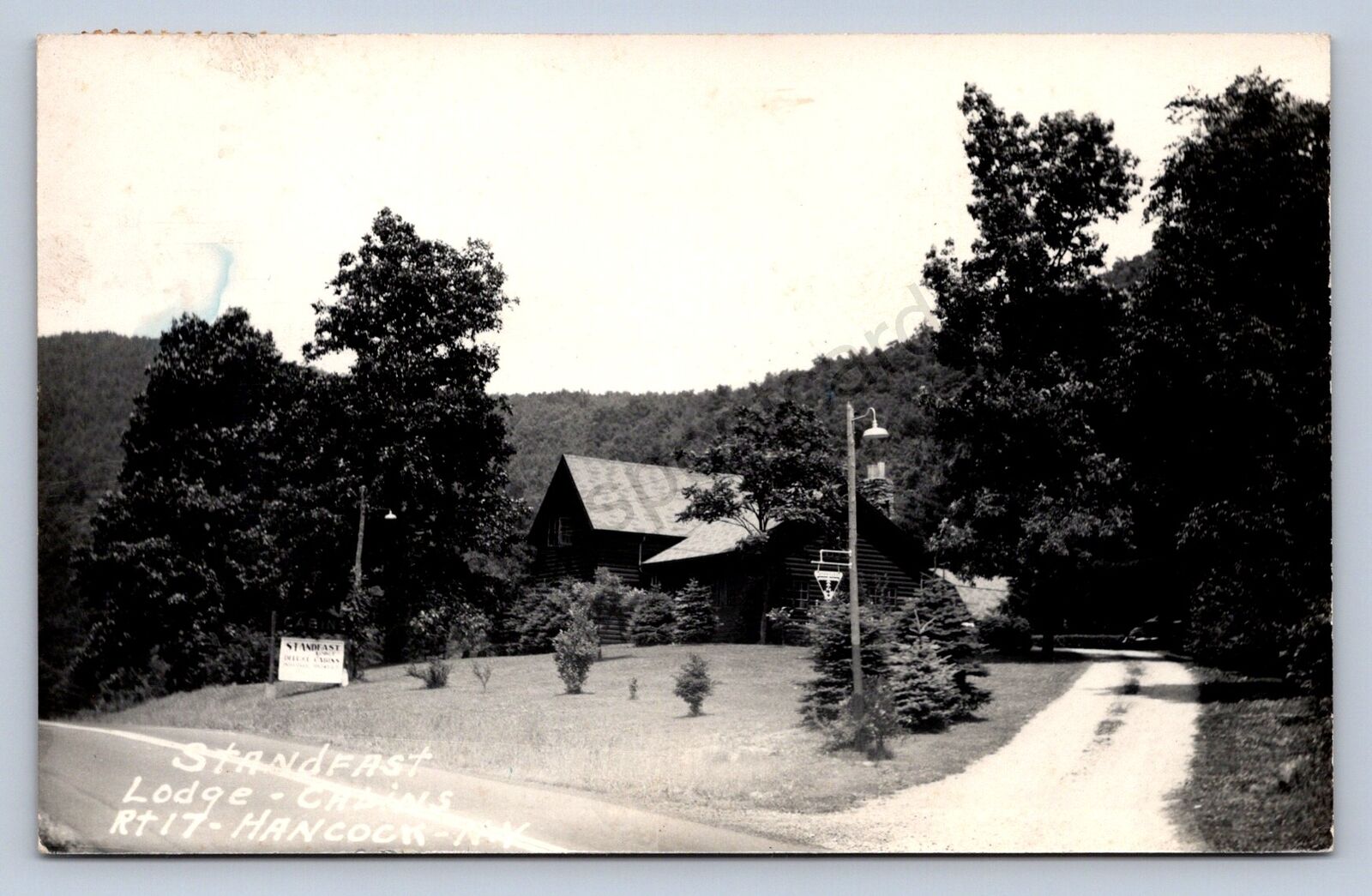 K2/ Hancock New York RPPC Postcard c1940s Standfast Lodge Cabins  265