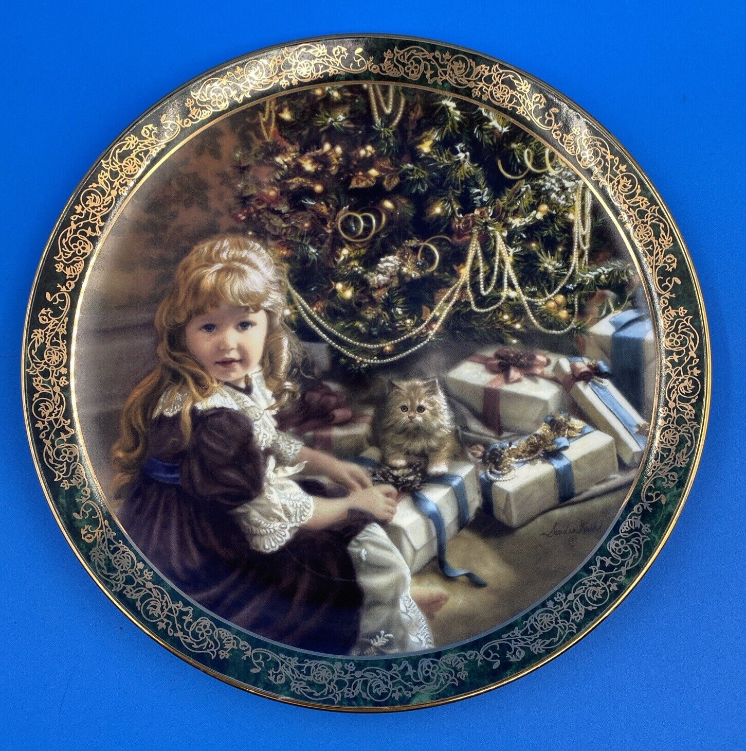 Reco Collection Plate “Christmas Day Joy” by Sandra Kuck 9.5” Limited Edition
