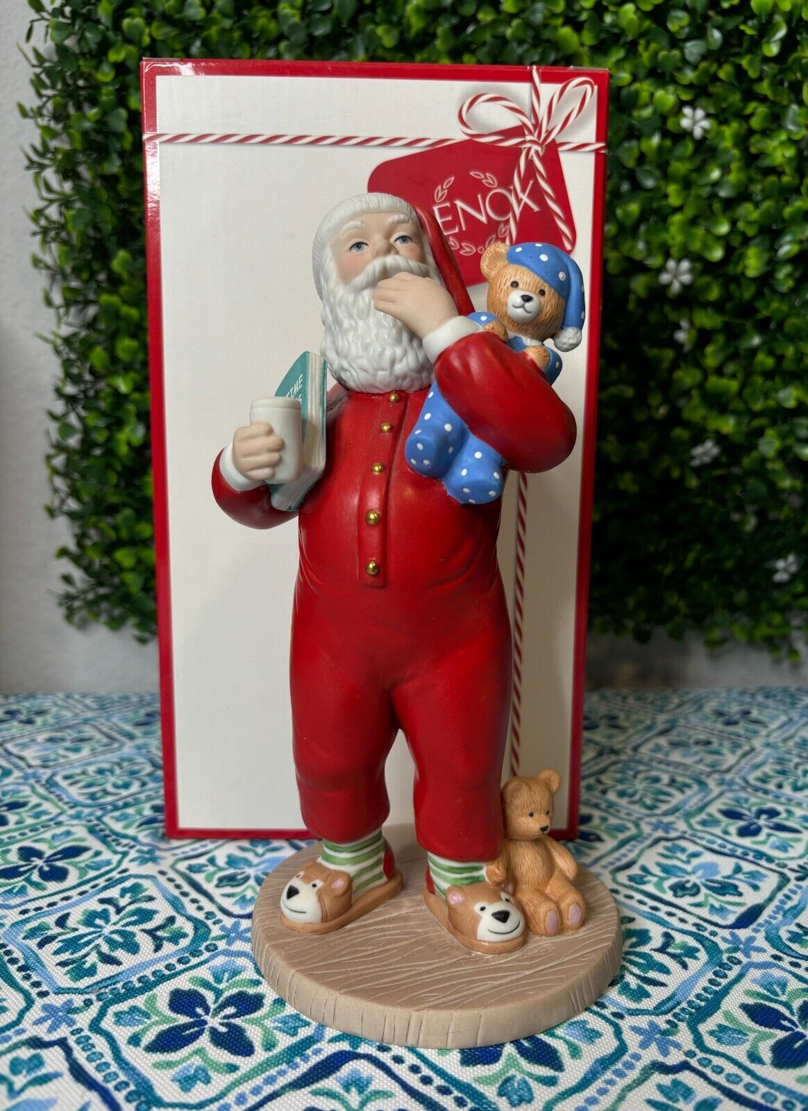 Lenox Sweet Dreams Santa Claus 2018 Christmas Holiday Figurine 8.5\