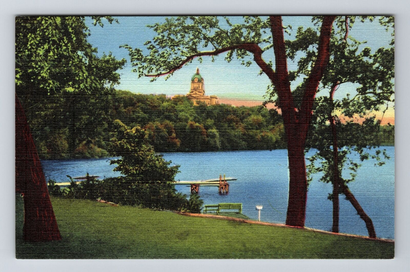 Fairmont MN-Minnesota, Sylvania Park on Lake Sisseton, Vintage Postcard