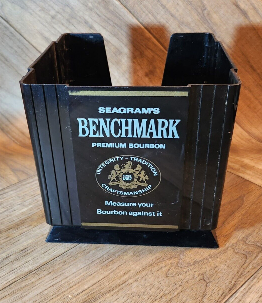 Vintage Seagram\'s Benchmark Napkin Holder Black Plastic Bar Caddy Man Cave