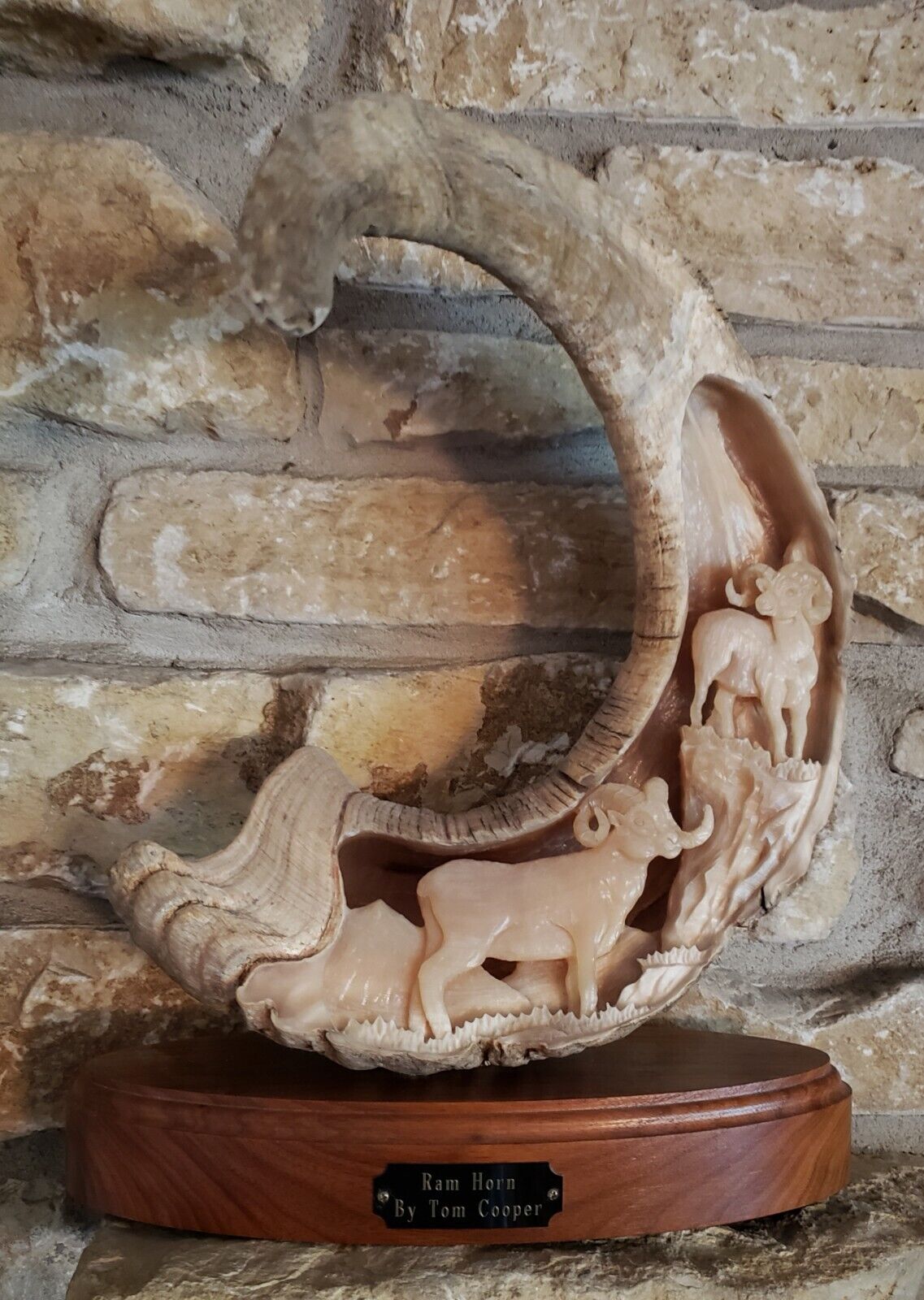 HAND CARVED RAM HORN BY TOM COOPER