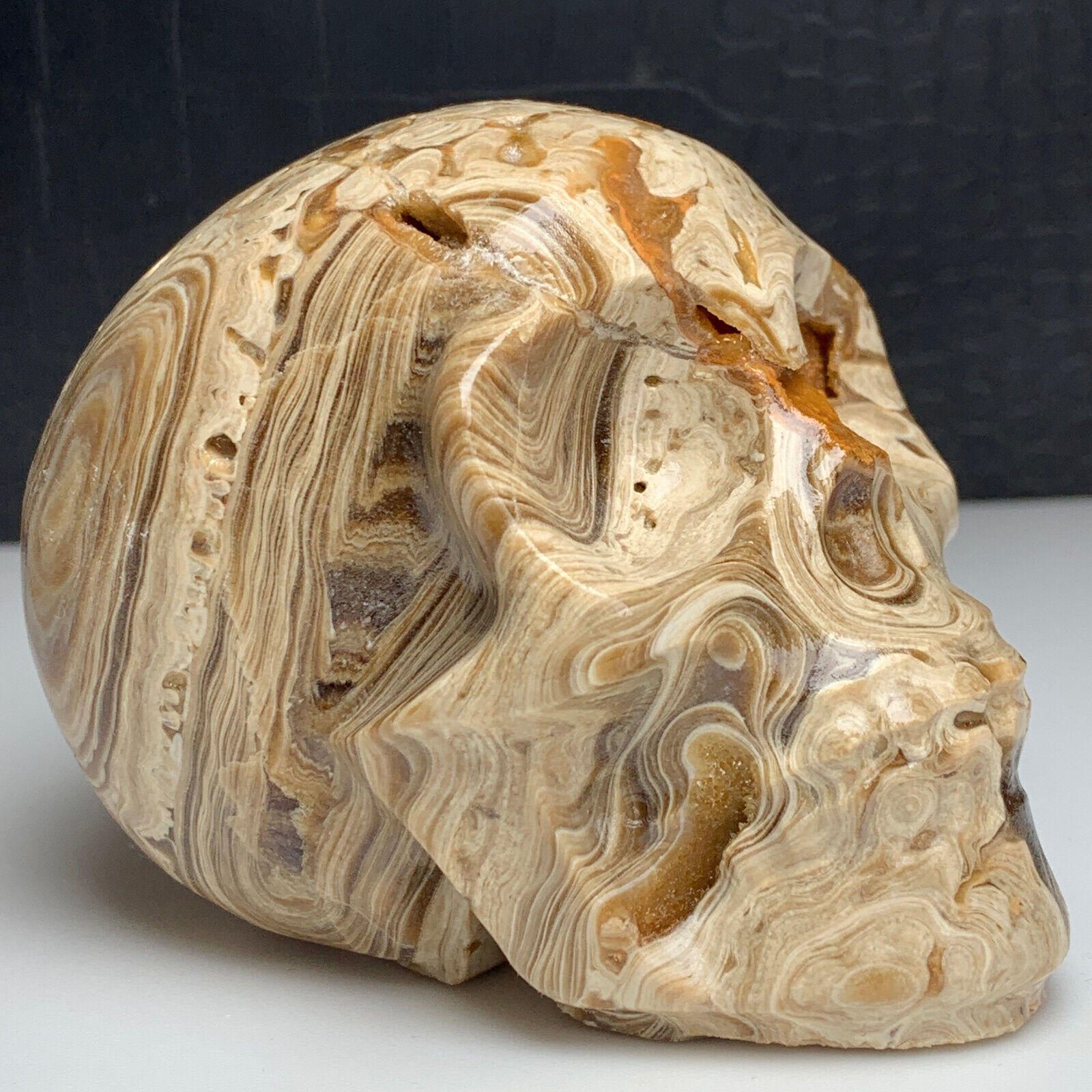 516g Natural Crystal Specimen. Amber Agate. Hand-carved. Exquisite Skull.GIFT.QB